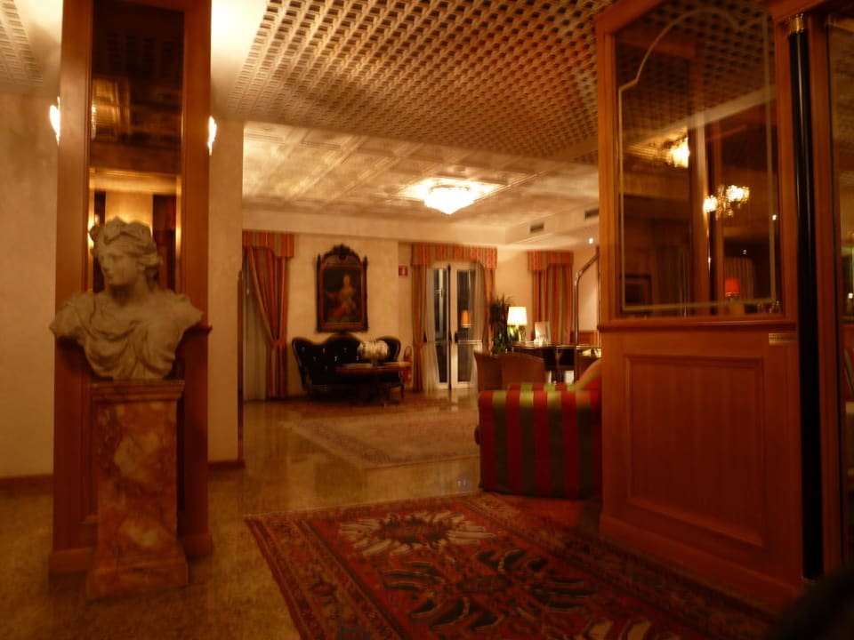 Rezeptionsbereich/Lobby Greif Hotel & Spa