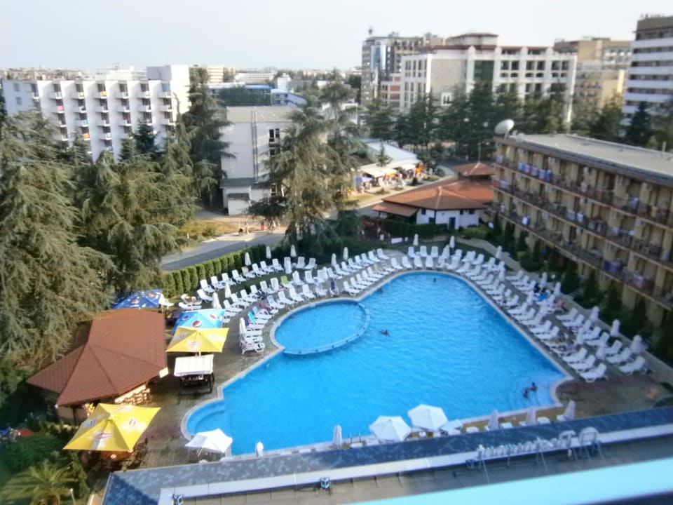 Výhled z pokoje. Hotel Baikal