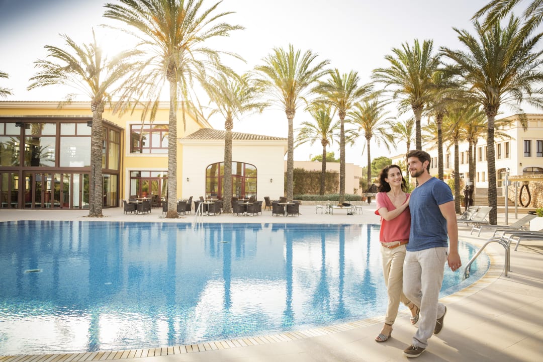 Pool ROBINSON CALA SERENA