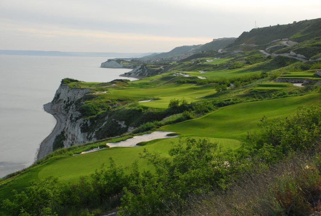 Gary Player designed Signature Golf Course Hotel Thracian Cliffs Golf & Beach Resort