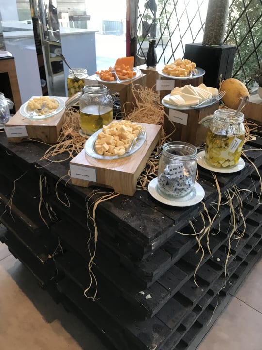 Gastro Canal Central Hotel