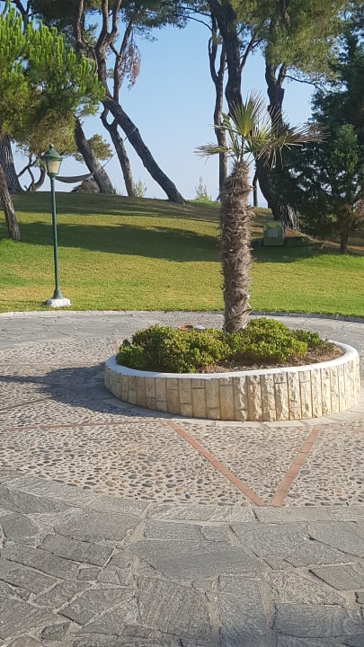 Gartenanlage Aegean Melathron Thalasso Spa Hotel