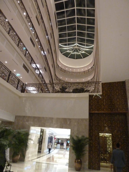 Weg zu Retaurant Waldorf Astoria Dubai Palm Jumeirah