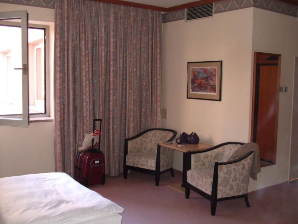 Urgmütliche Sitzgruppe mk hotel passau