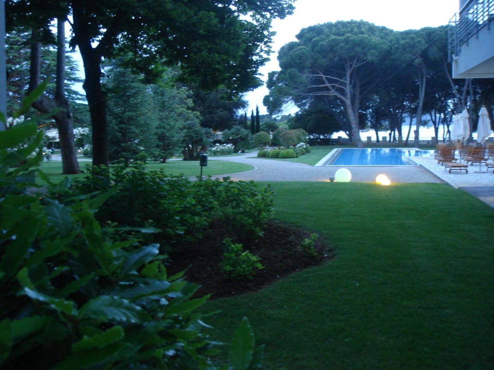 Mai'13 Abendstimmung Pool Falkensteiner Hotel Adriana