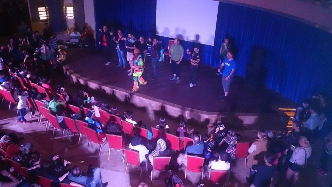 Animation am Abend Long Beach Alanya