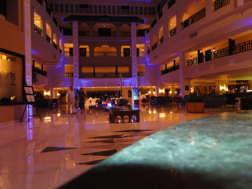 Blick in die Lobby Steigenberger ALDAU Beach Hotel