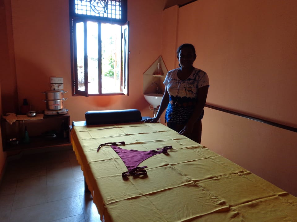 Massage Bitte Spring of Life Ayurveda Resort