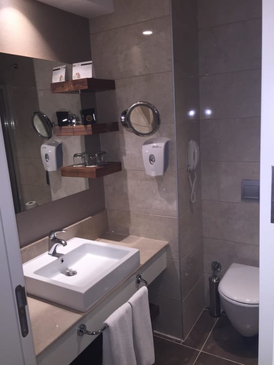 Badezimmer Well Palace Side