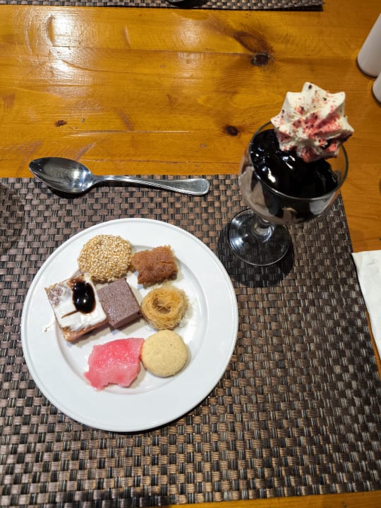 Gastro Marina Lodge At Port Ghalib