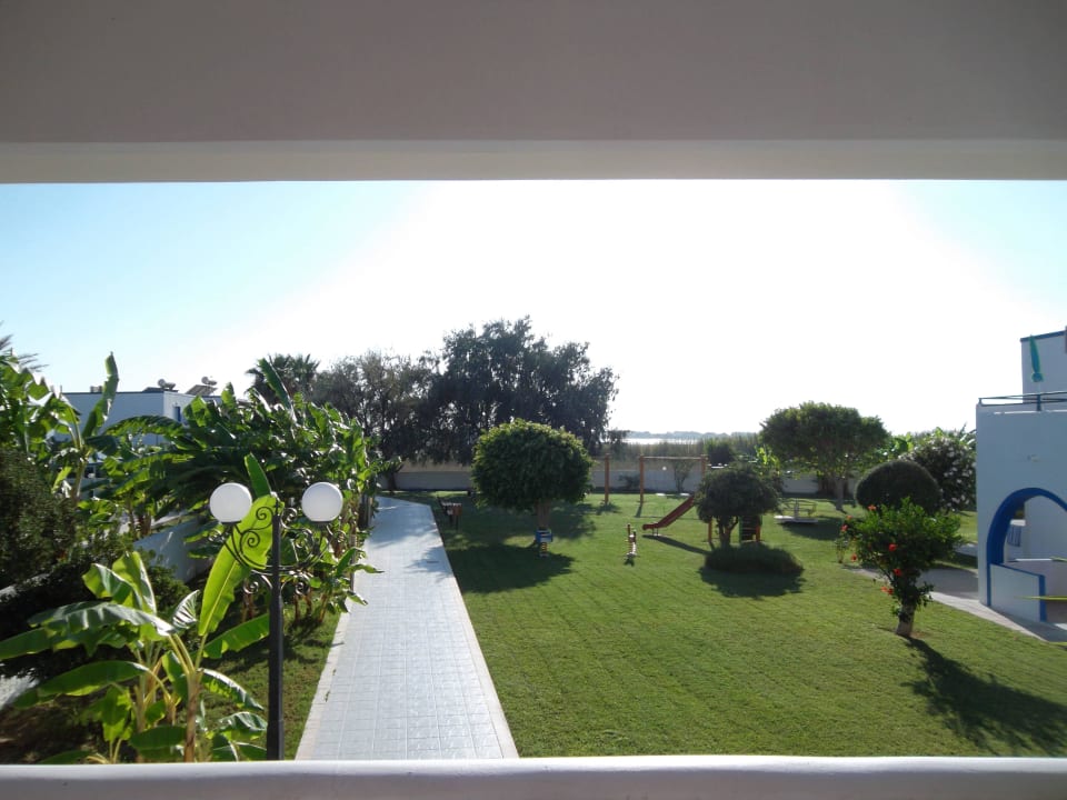 Gartenanlage im Hotel Tigaki Star Hotel Tigaki's Star