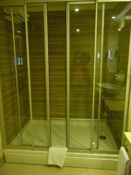 Dusche Hotel Delphin Imperial
