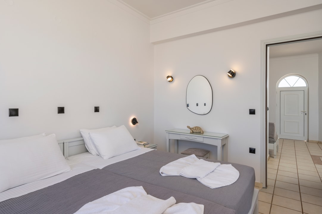 Zimmer Caretta Beach Hotel