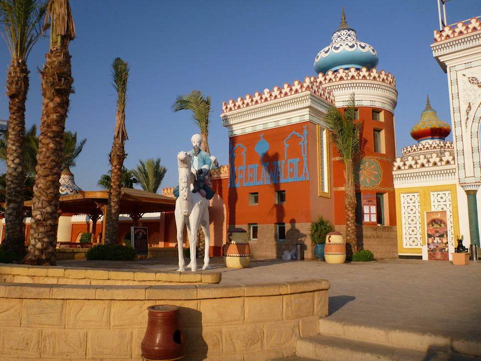 Eingang Hotel Pickalbatros Alf Leila Wa Leila Resort - Neverland Hurghada