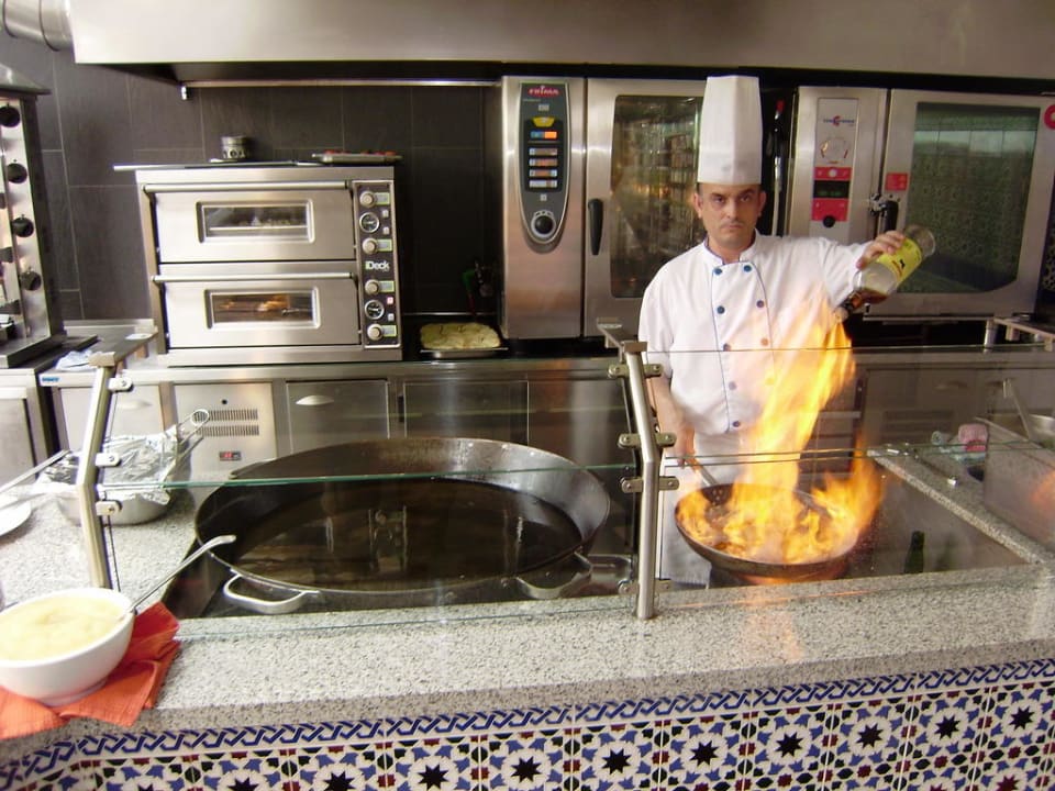 Abendessen Seaside Hotel Sandy Beach