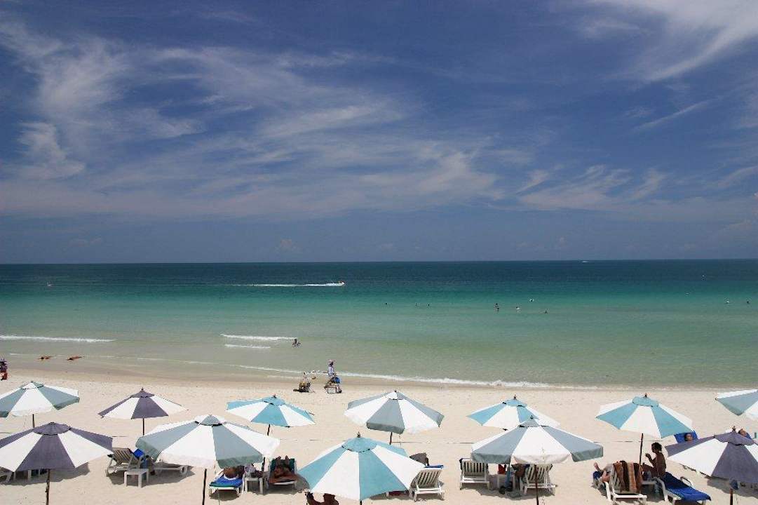 Hotel-Strand Banana Fan Sea Resort