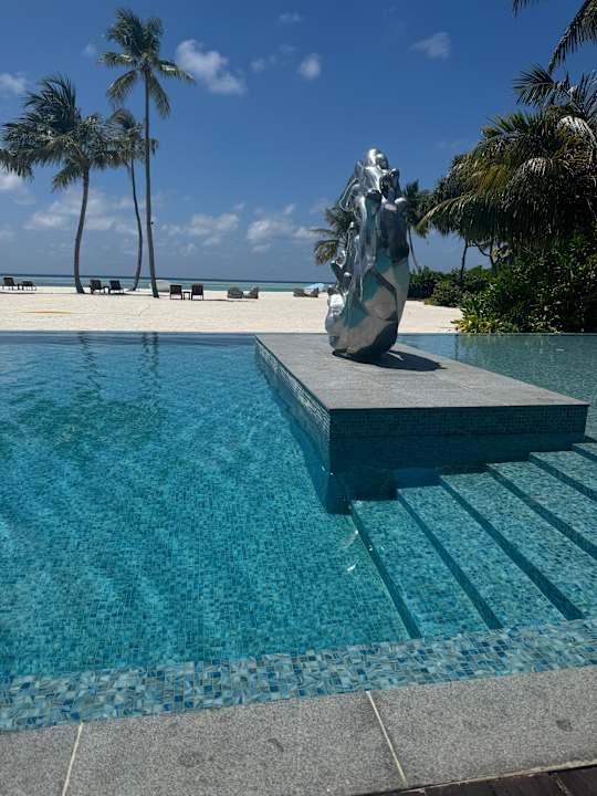 Pool Pullman Maldives Maamutaa - All-Inclusive Resort - 50% off Domestic Transfers