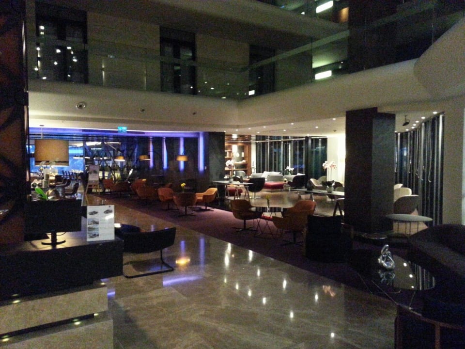 Sitzmöglichkeiten Lobby & Bar DoubleTree by Hilton Istanbul - Old Town