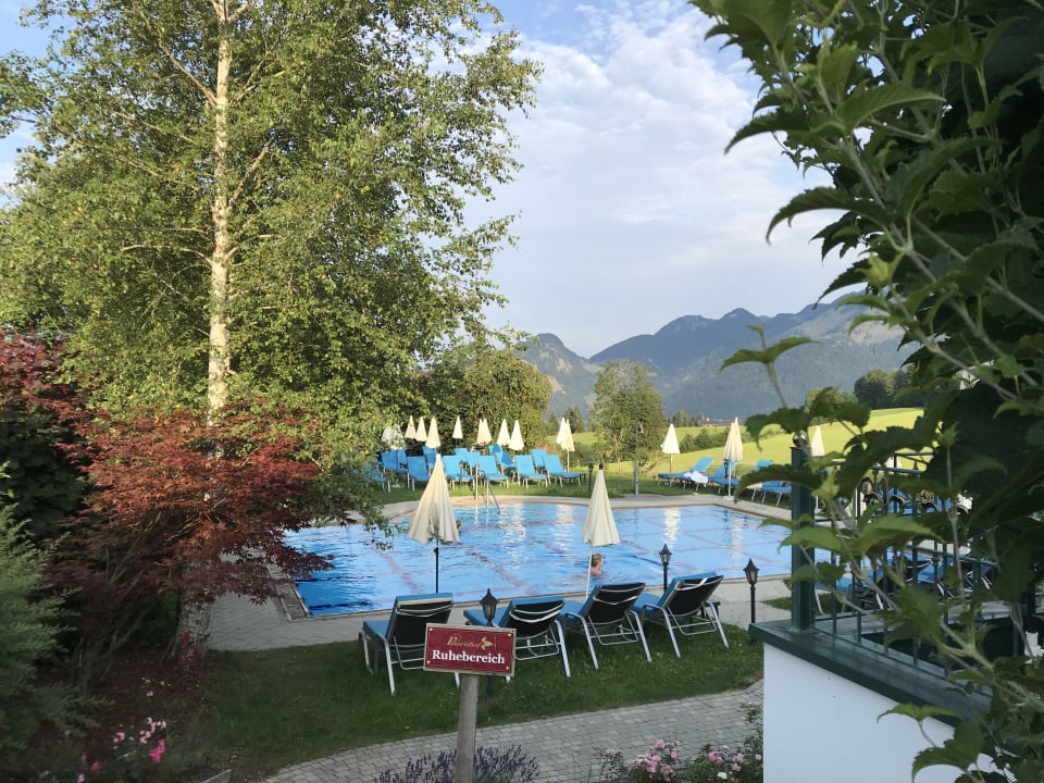 Pool Wohlfühlresort Peternhof