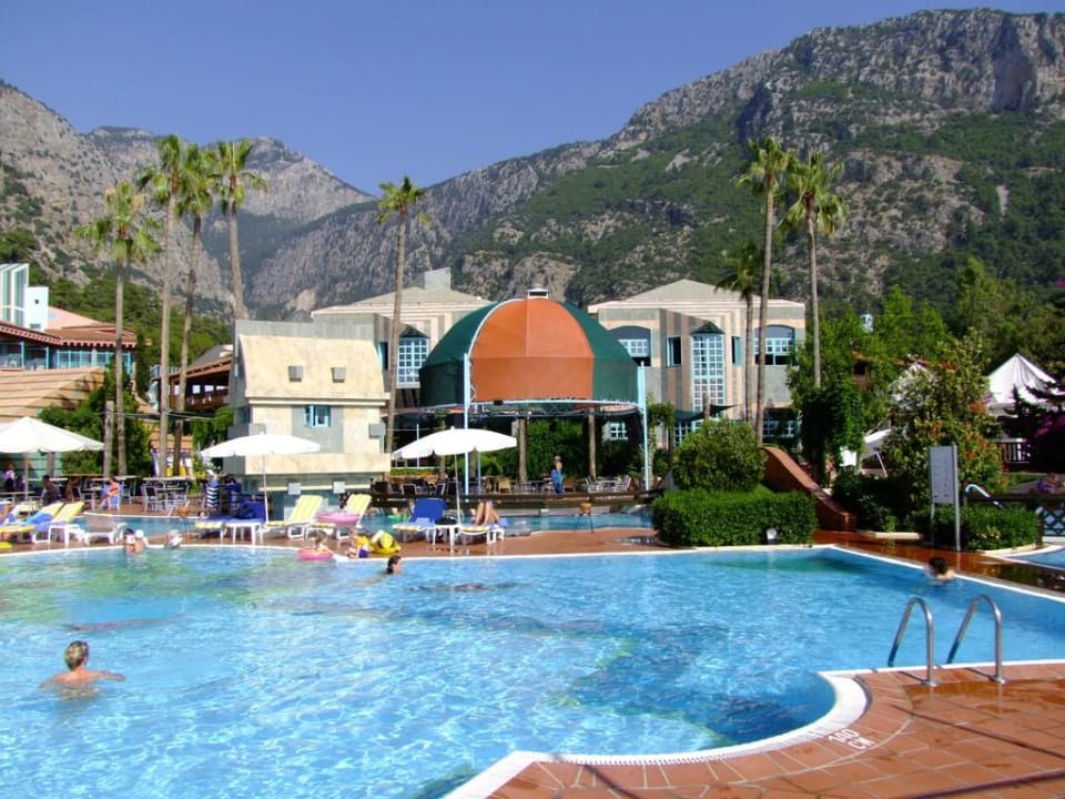 Hauptpool Hotelbereich Residence Liberty Lykia Adults Only