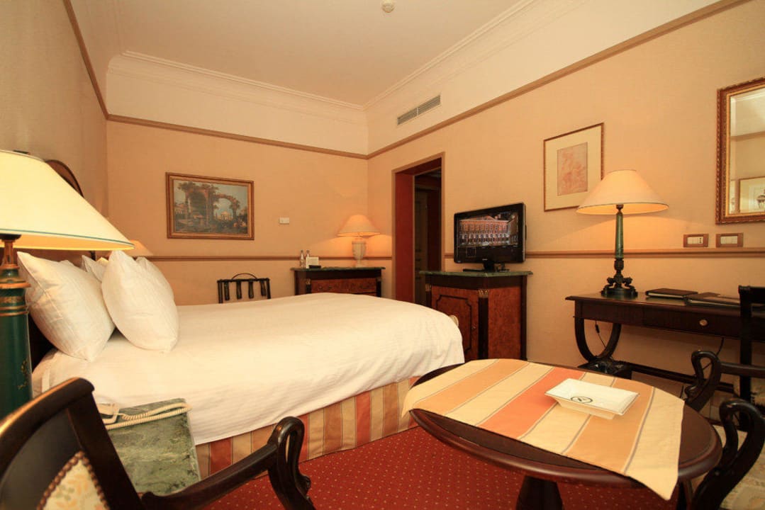 Superior Zimmer Nr. 406 Hotel Sofitel Rome Villa Borghese