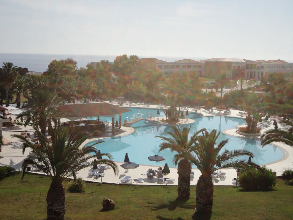 Widok na basen Kresten Palace Hotel