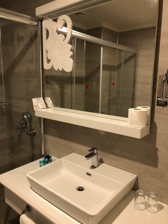 Zimmer Laguna Beach Alya Resort & Spa Hotel