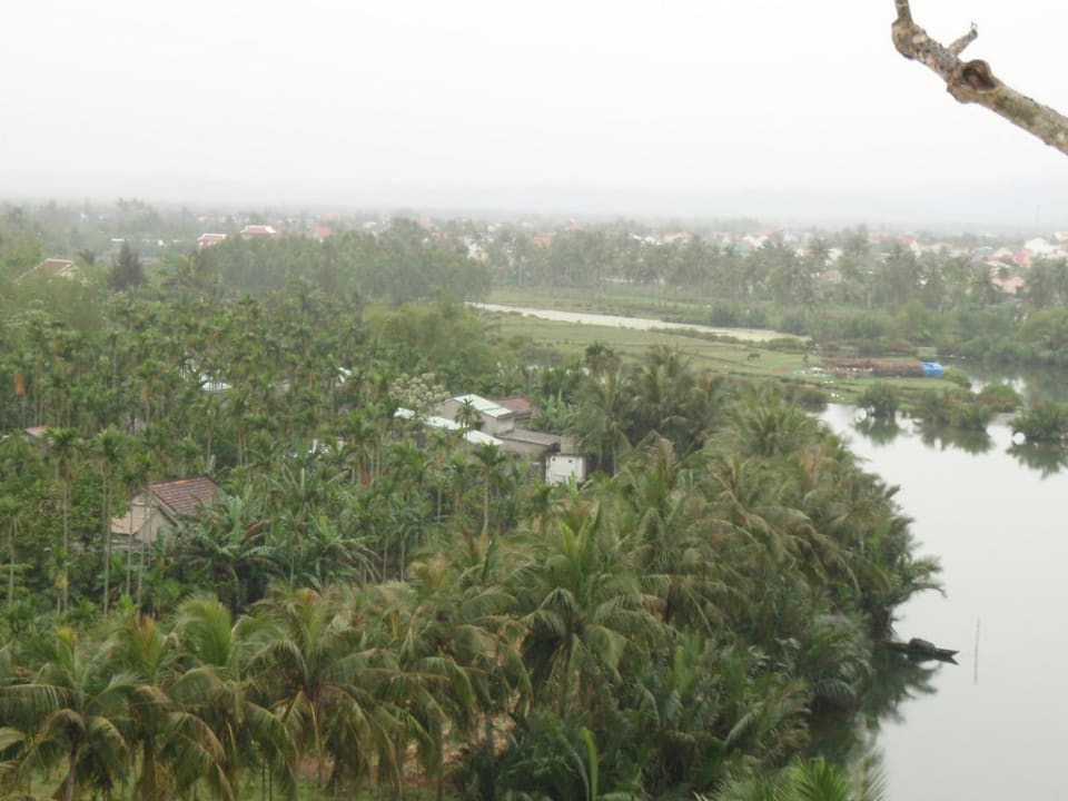 Blick von der Frühstücksterrasse Aurora Riverside Hotel & Villas