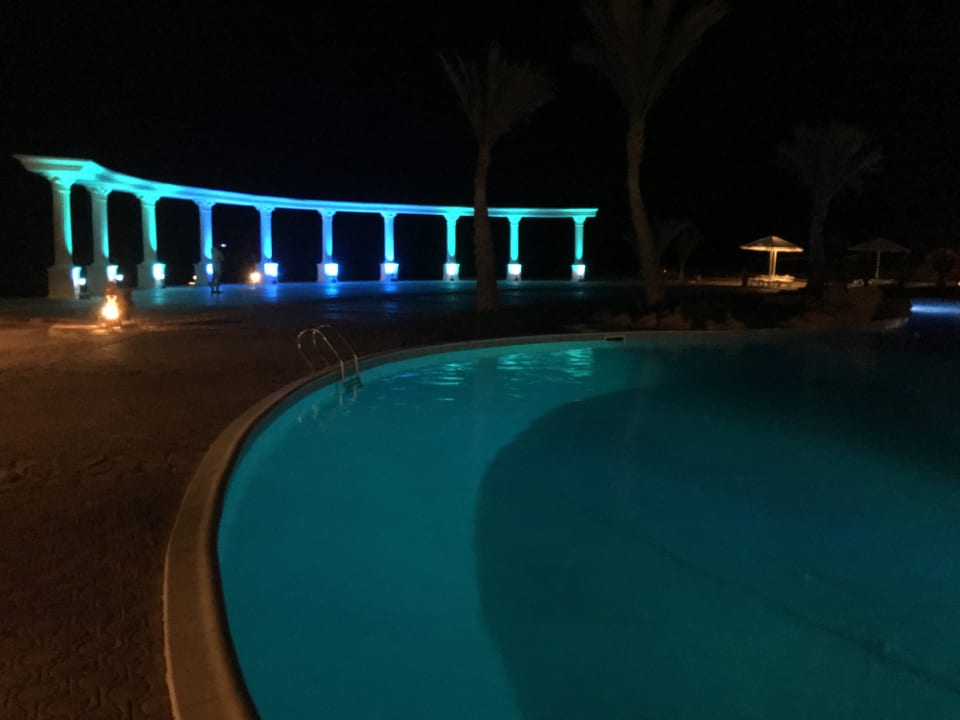 Pool Three Corners Equinox Beach Resort