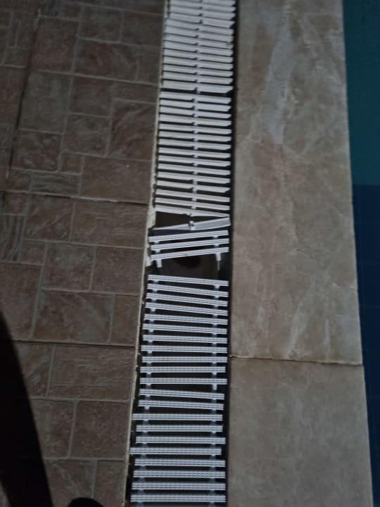 Pool Luna Beach Deluxe Hotel