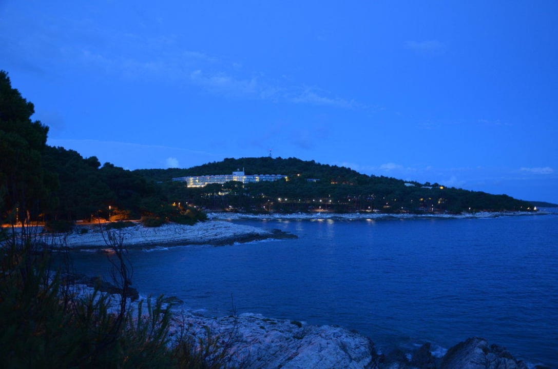 Hotel bei Nacht Hotel Aurora