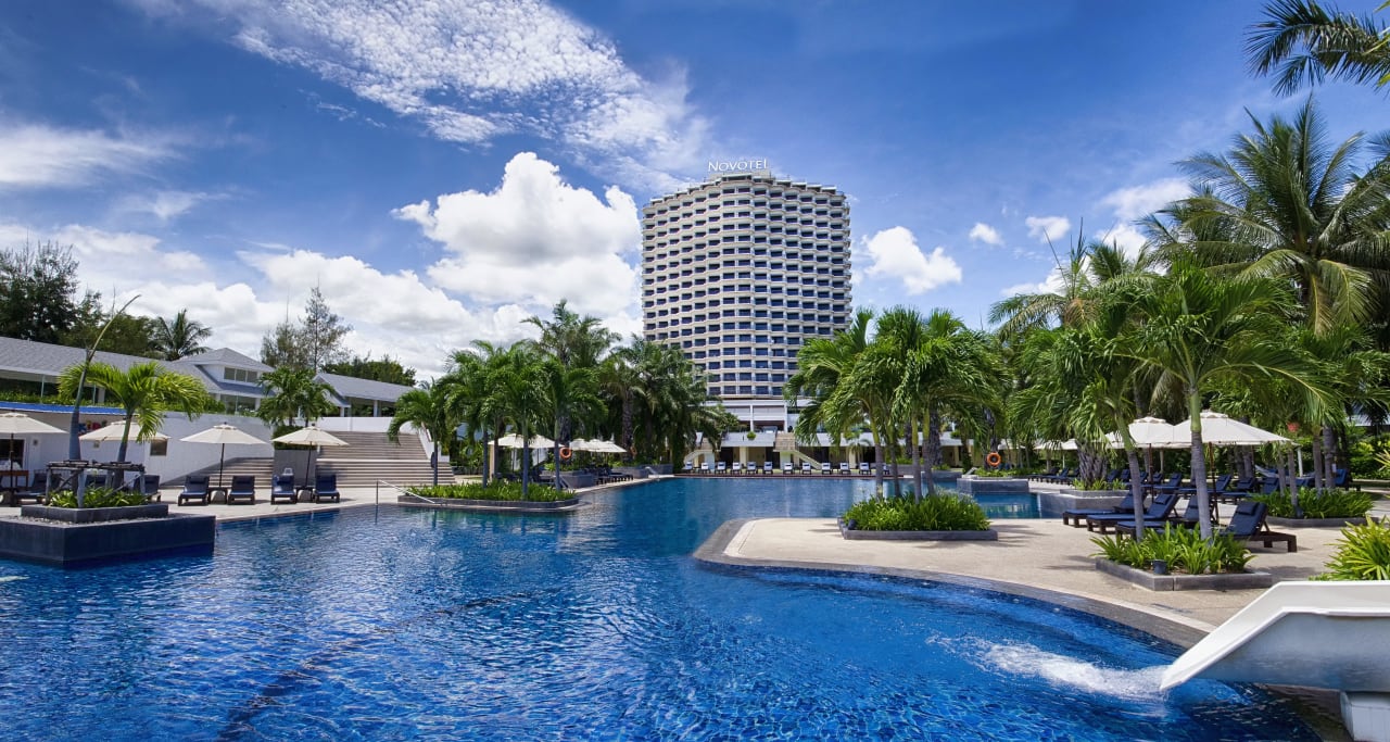 Swimming Pool with Giant Slider Radisson Resort & Spa Hua Hin