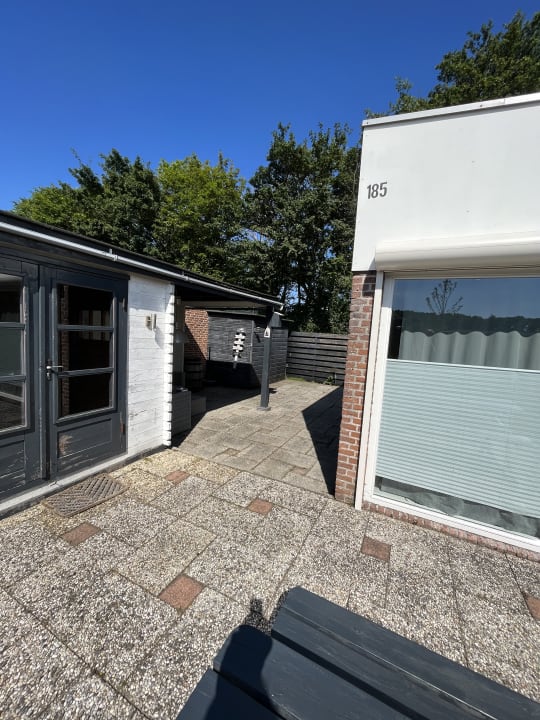 Außenansicht Holiday Home in Noordwijkerhout near Lake