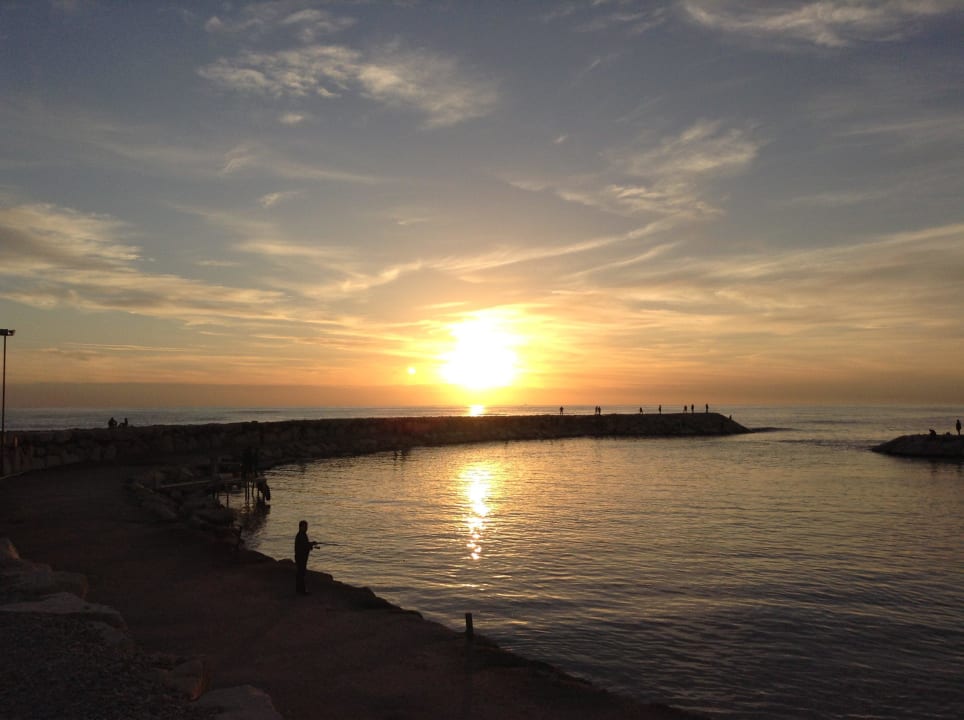 Sonnenuntergang am Hotel-Strand Aydinbey Kings Palace & Spa
