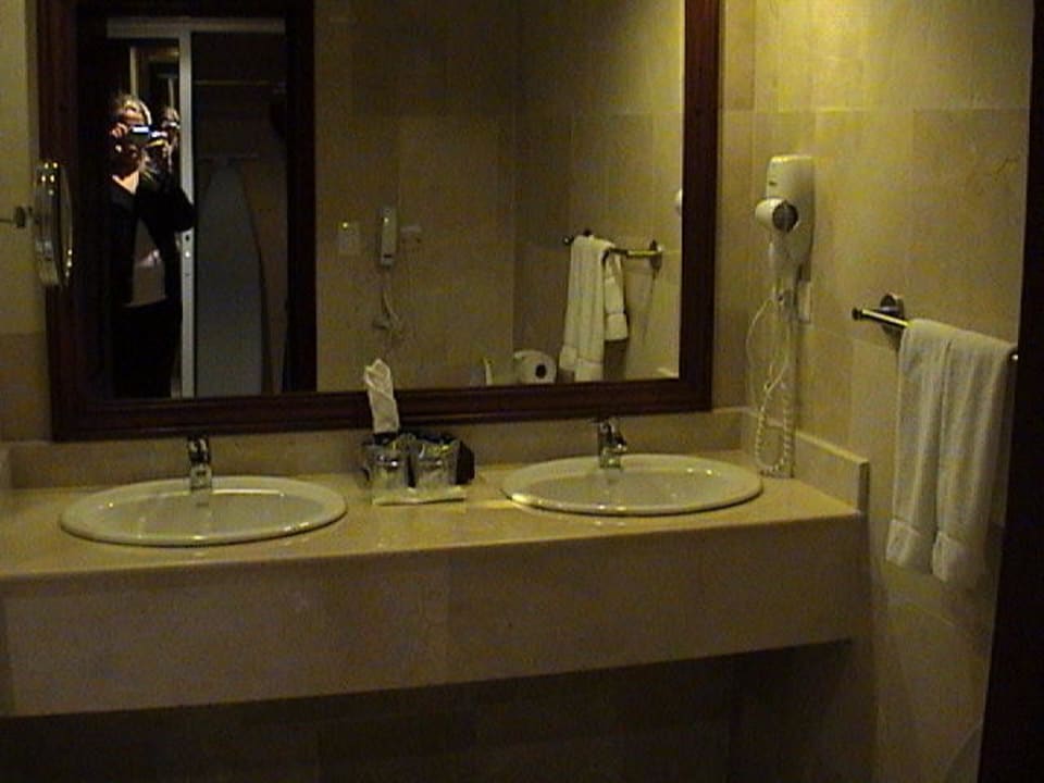 Bad Junior Suite Ocean Blue & Sand