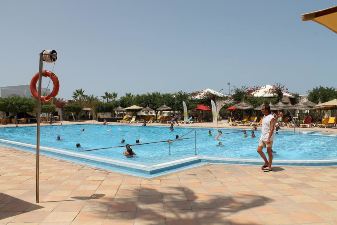 Der große Pool Djerba Aqua Resort