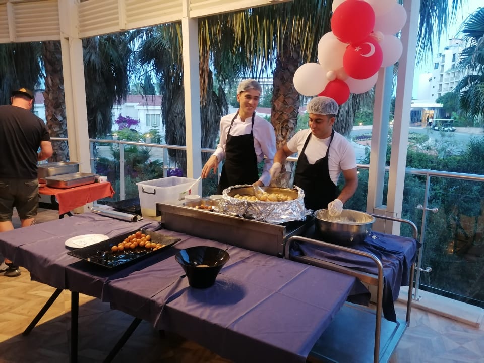 Gastro Seaden Sea World Resort & Spa