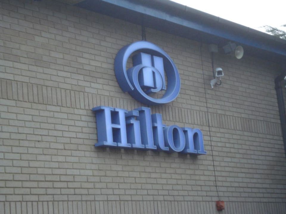 Aussen Novotel London Stansted Airport