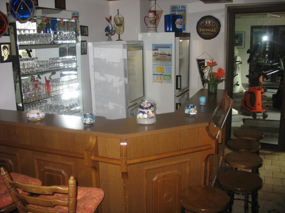 Die Bar des Vertrauens Tom's Hus