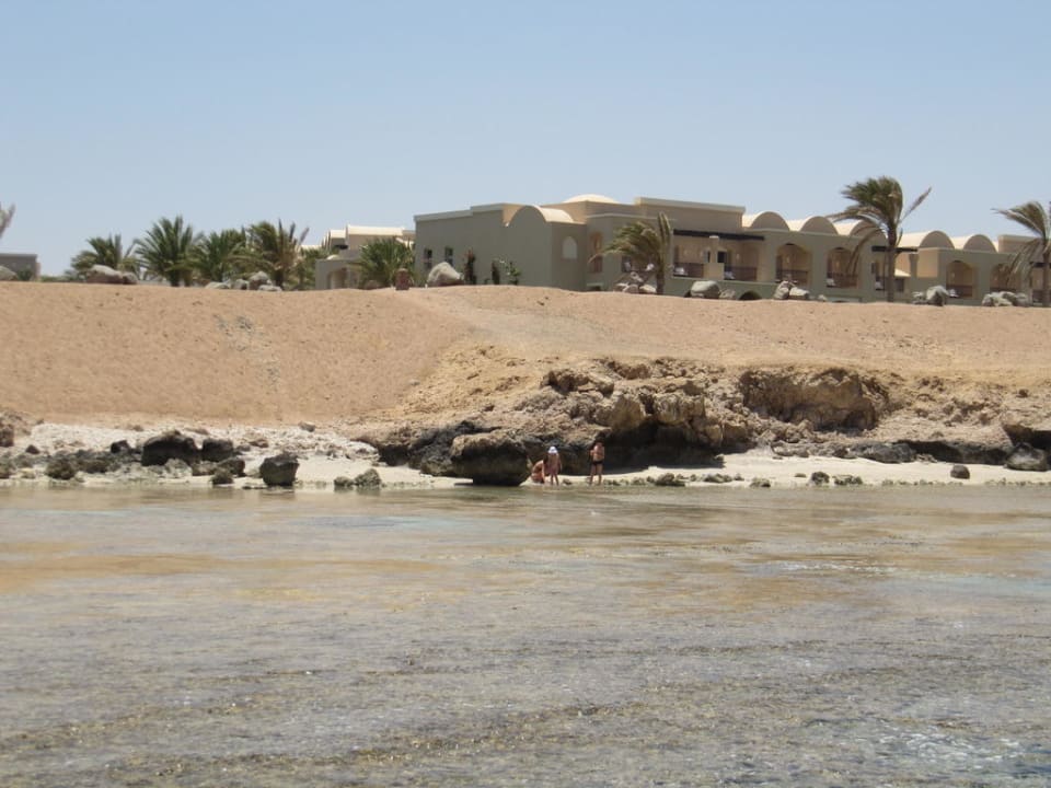 Blick vom Steinstrand TUI MAGIC LIFE Kalawy