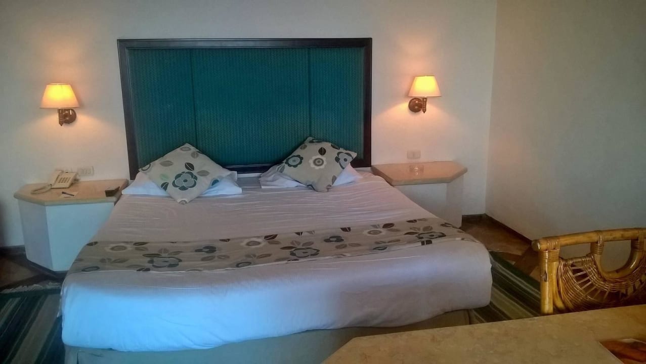 Grosses bequemes Bett Pickalbatros Citadel Resort