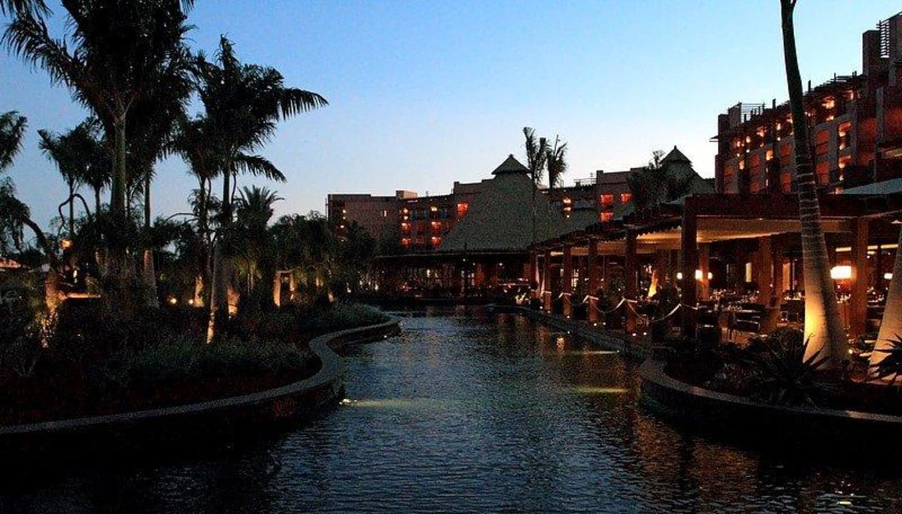Wygląd zewnętrzny hotelu Lopesan Baobab Resort