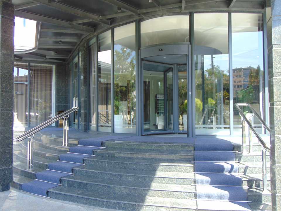 Lobby Wyndham Garden Tashkent