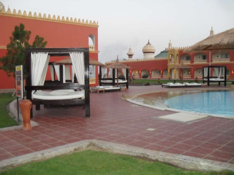 Детский бассеин  Pickalbatros Alf Leila Wa Leila Resort - Neverland Hurghada