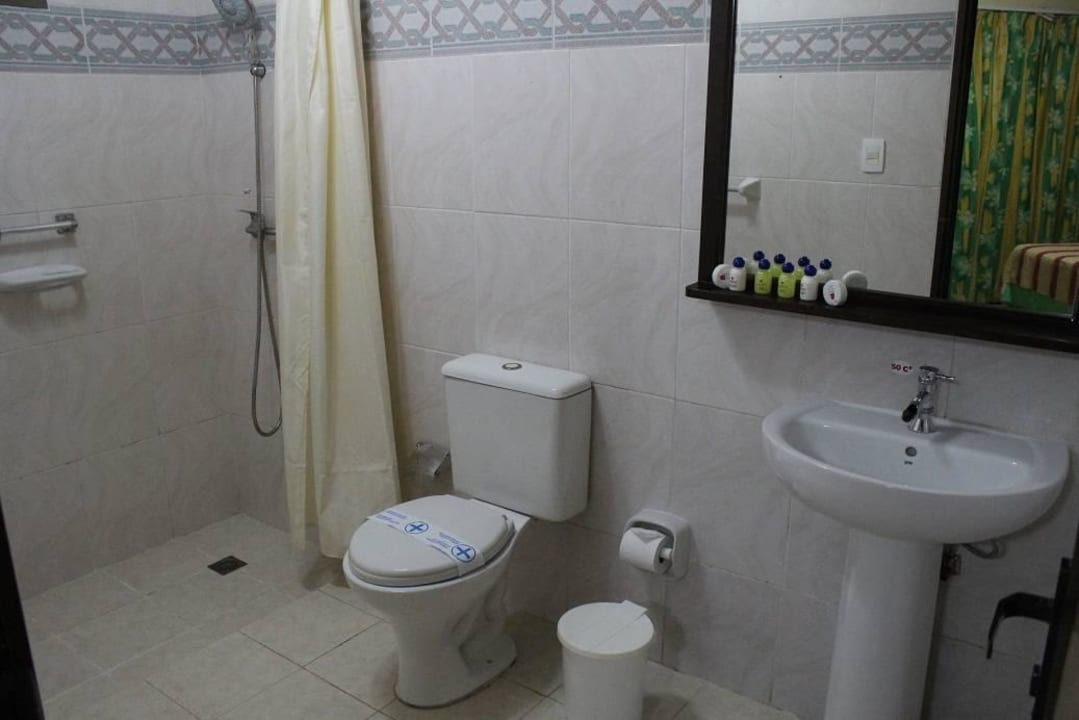 Bad Hotel Los Caneyes