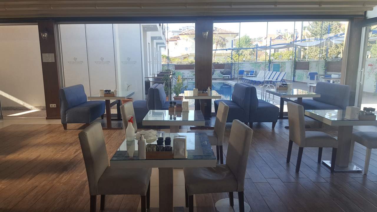 Gastro Blueberry Boutique Hotel
