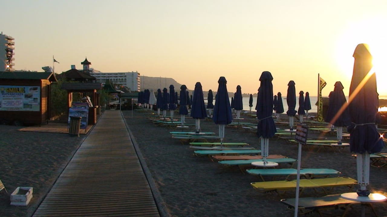 Strand Esperides Beach Resort