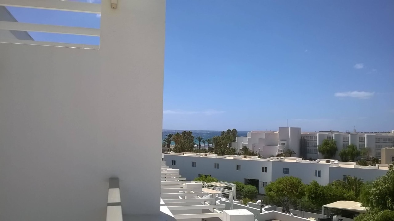 Vom Balkon Richtung Meer Sentido Aequora Lanzarote Suite