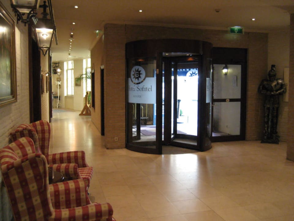 Sofitel Brügge, Eingang Lobby NH Brugge