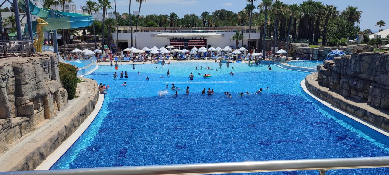 Pool Monachus Family Resort Sorgun